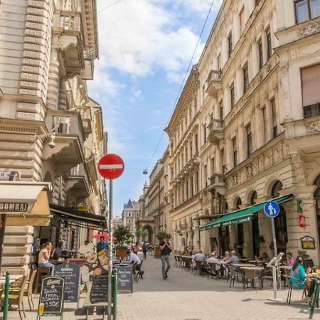 Cozy Downtown Studio Apartment Budapest Eksteriør bilde